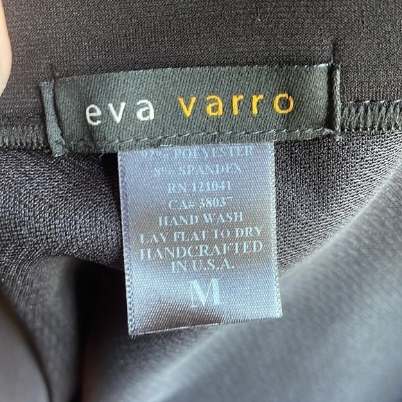 Eva Varro poly spandex jacket - Picture 6 of 7